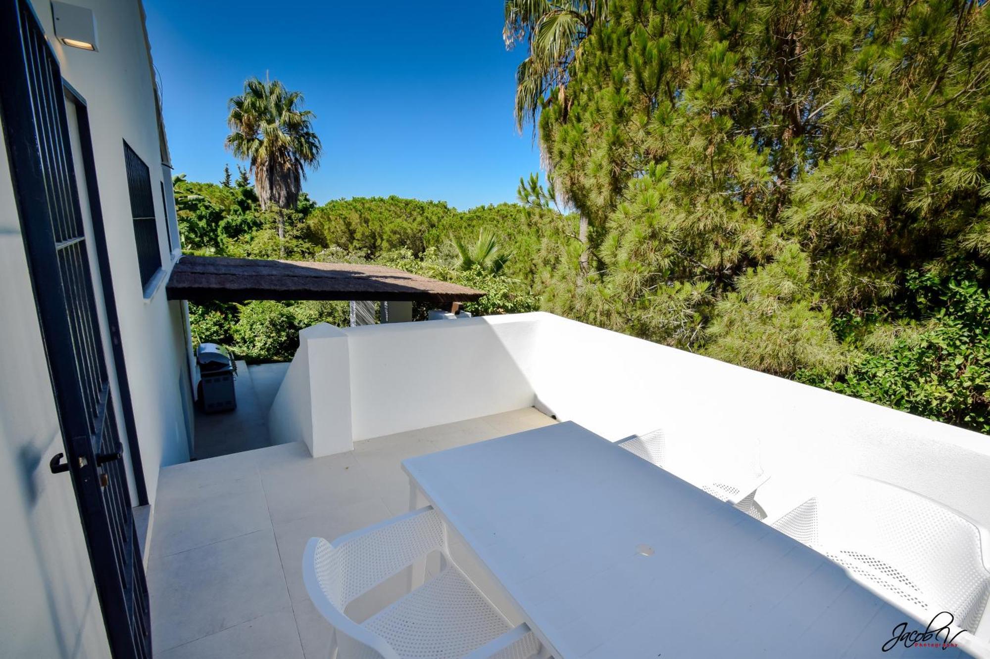 Great Villa Near Beach And Marbella Exterior photo